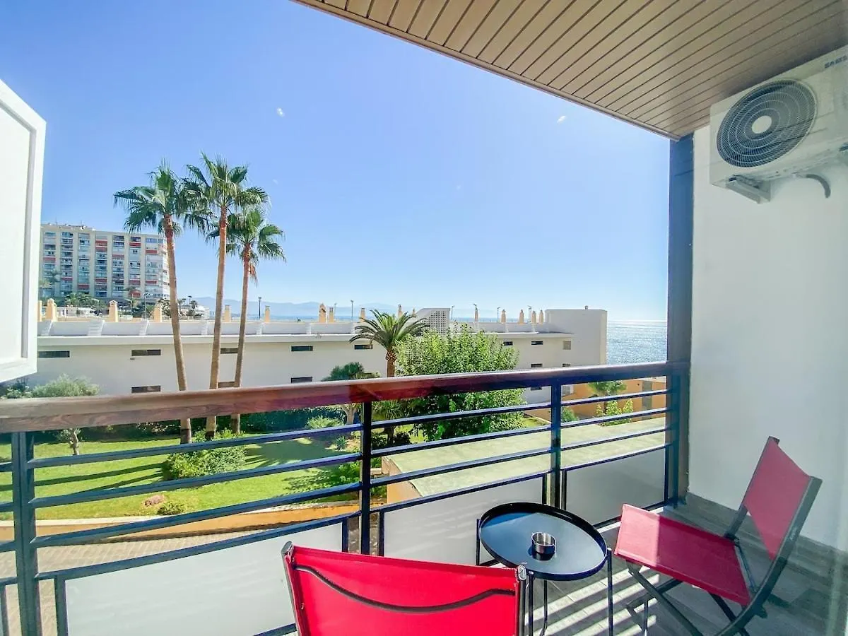 Wifi, Terraza, Piscina Y Acceso Privado A La Playa Daire Torremolinos