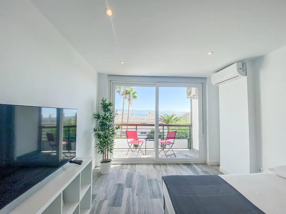 Wifi, Terraza, Piscina Y Acceso Privado A La Playa Daire Torremolinos